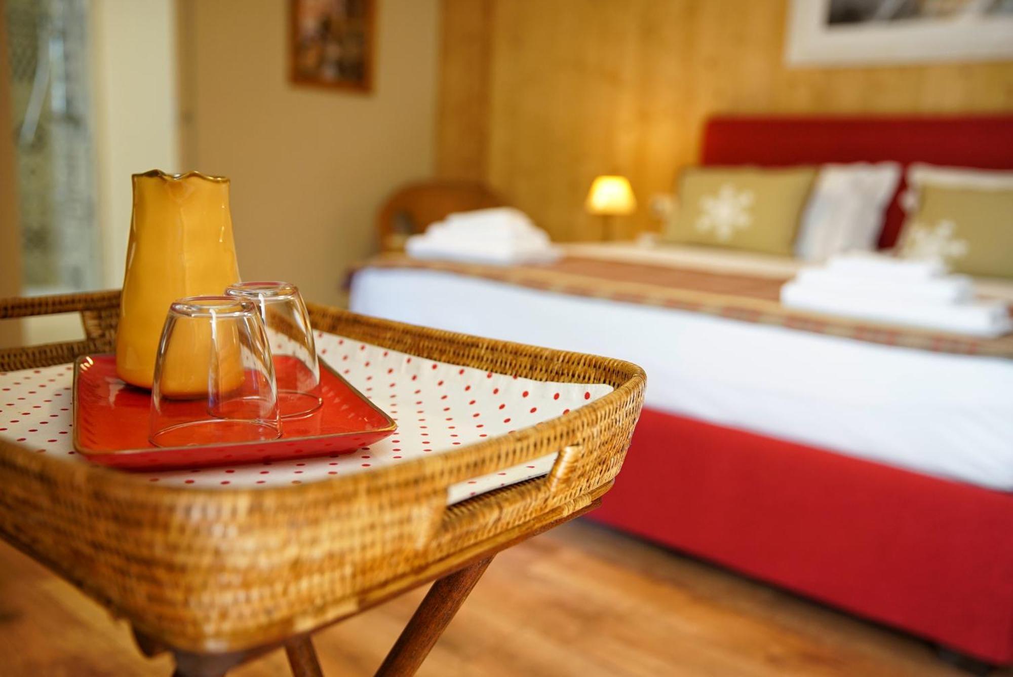 Lo Chalet Bed & Breakfast Pontboset Bagian luar foto